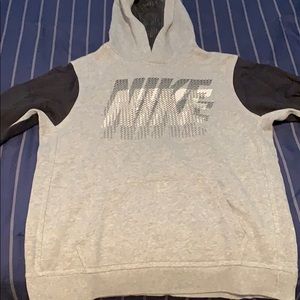 Nike sweat shirt